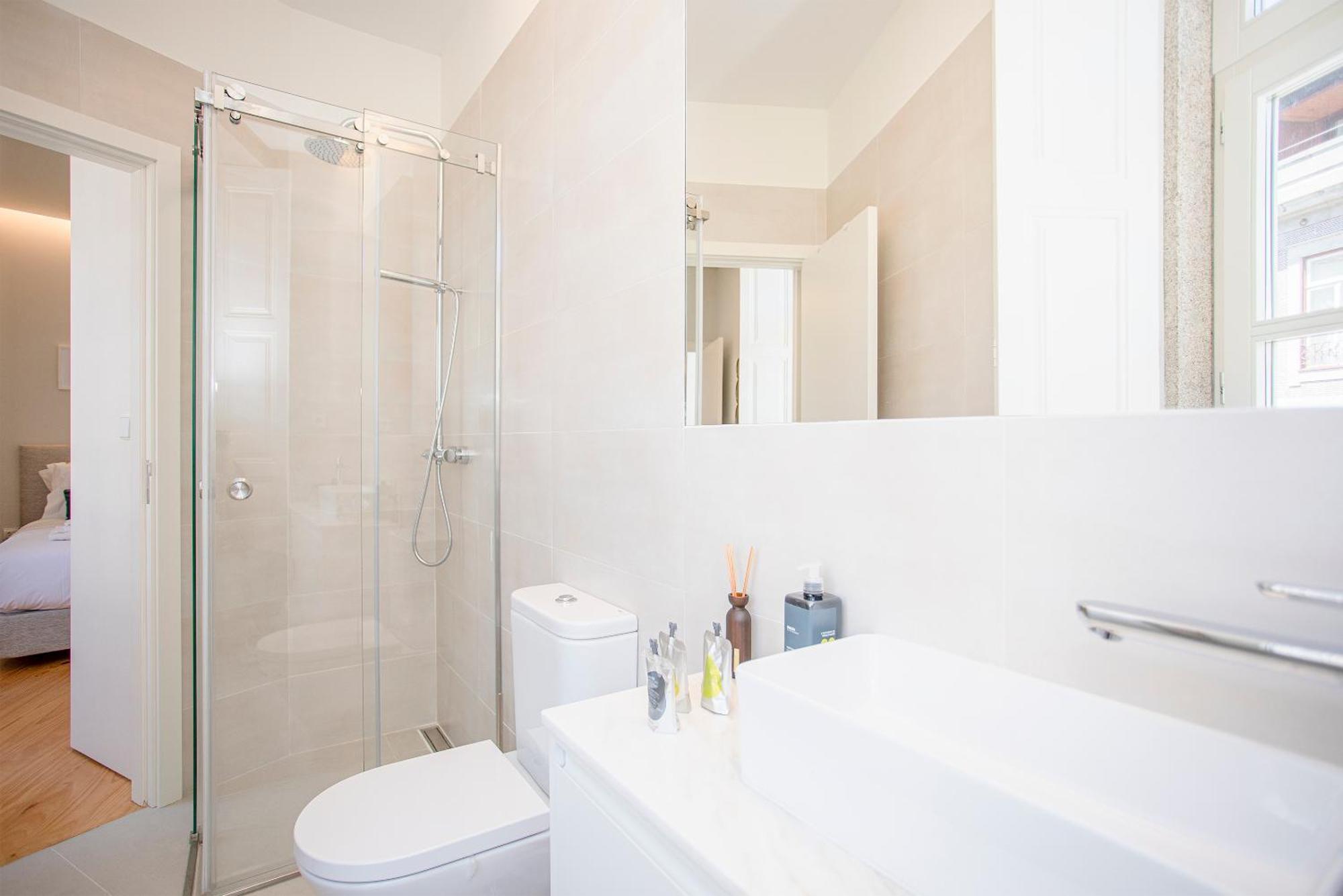 Liiiving In Porto - Aliados Stone Apartment Екстер'єр фото