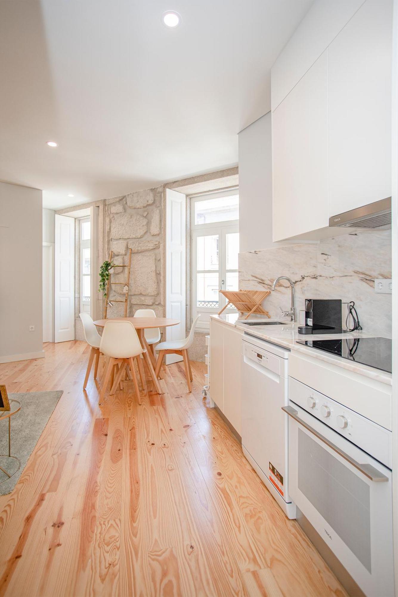 Liiiving In Porto - Aliados Stone Apartment Екстер'єр фото
