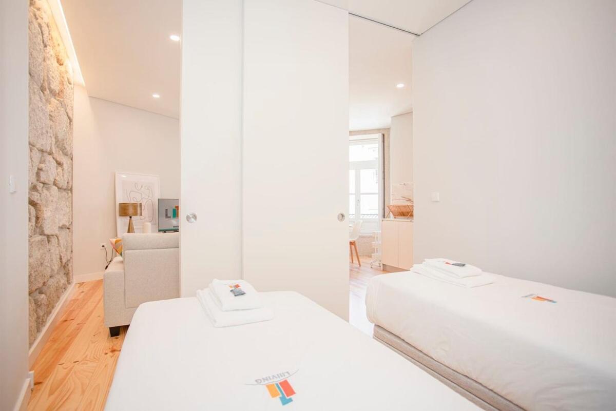 Liiiving In Porto - Aliados Stone Apartment Екстер'єр фото