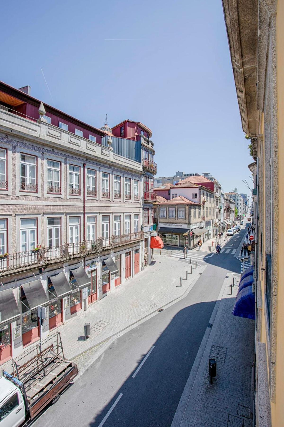 Liiiving In Porto - Aliados Stone Apartment Екстер'єр фото